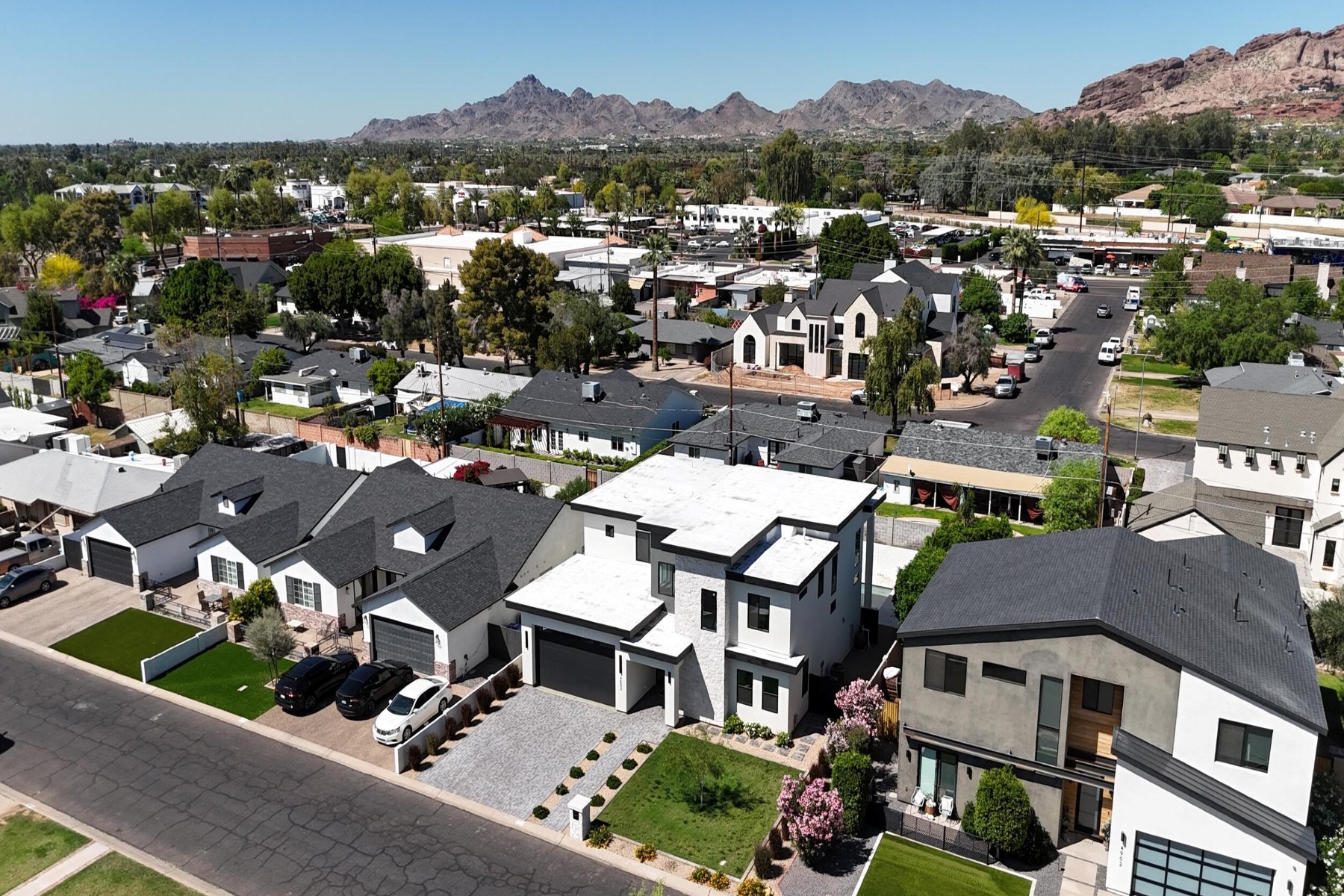  4852 E Piccadilly Road  Phoenix, AZ - 物件實景