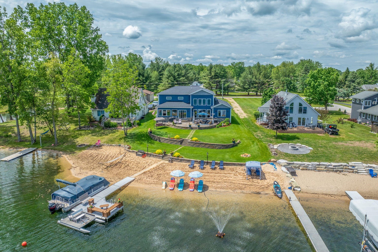 Canadian Lakes, Michigan, 49346, United States, 7 Bedrooms Bedrooms, ,5 BathroomsBathrooms,Residential,For Sale,1765643