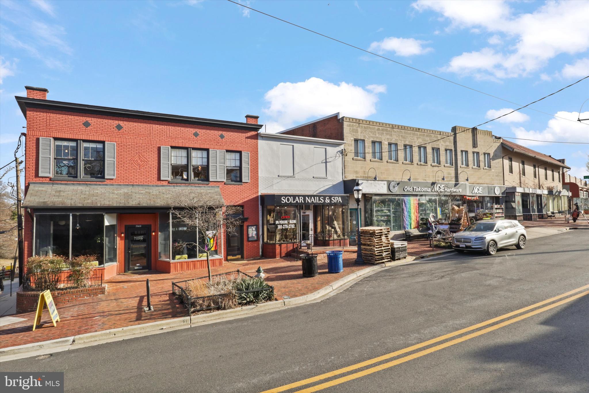 Washington, District of Columbia, 20012, United States, 2 Bedrooms Bedrooms, ,2 BathroomsBathrooms,Residential,For Sale,1983758