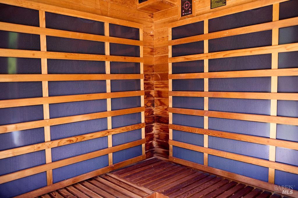 Redwood Valley, California, 95470-8010, United States, 3 Bedrooms Bedrooms, ,2 BathroomsBathrooms,Residential,For Sale,1984443