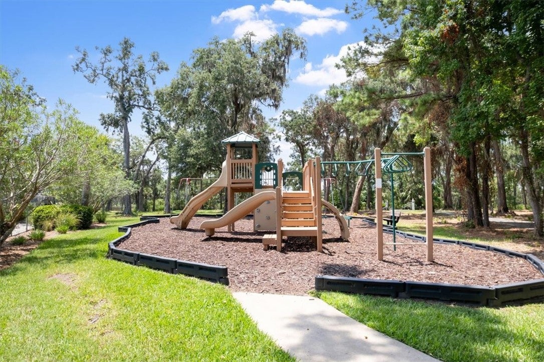 Brunswick, Georgia, 31523, United States, 3 Bedrooms Bedrooms, ,4 BathroomsBathrooms,Residential,For Sale,1991614