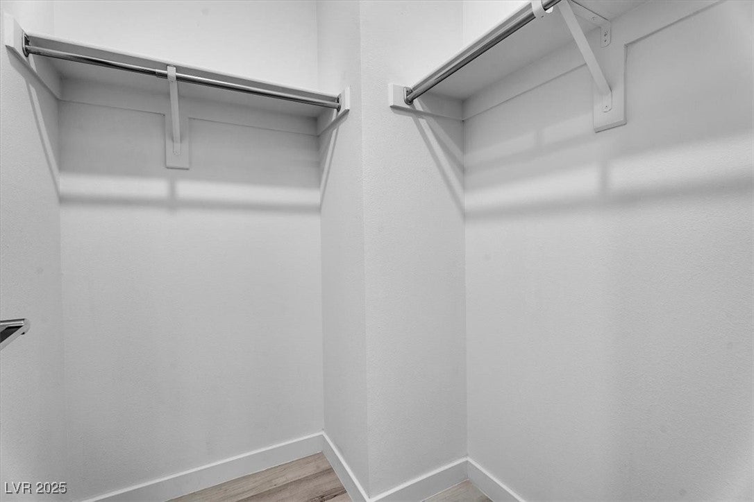 Las Vegas, Nevada, 89138, United States, 3 Bedrooms Bedrooms, ,3 BathroomsBathrooms,Residential,For Sale,1975491