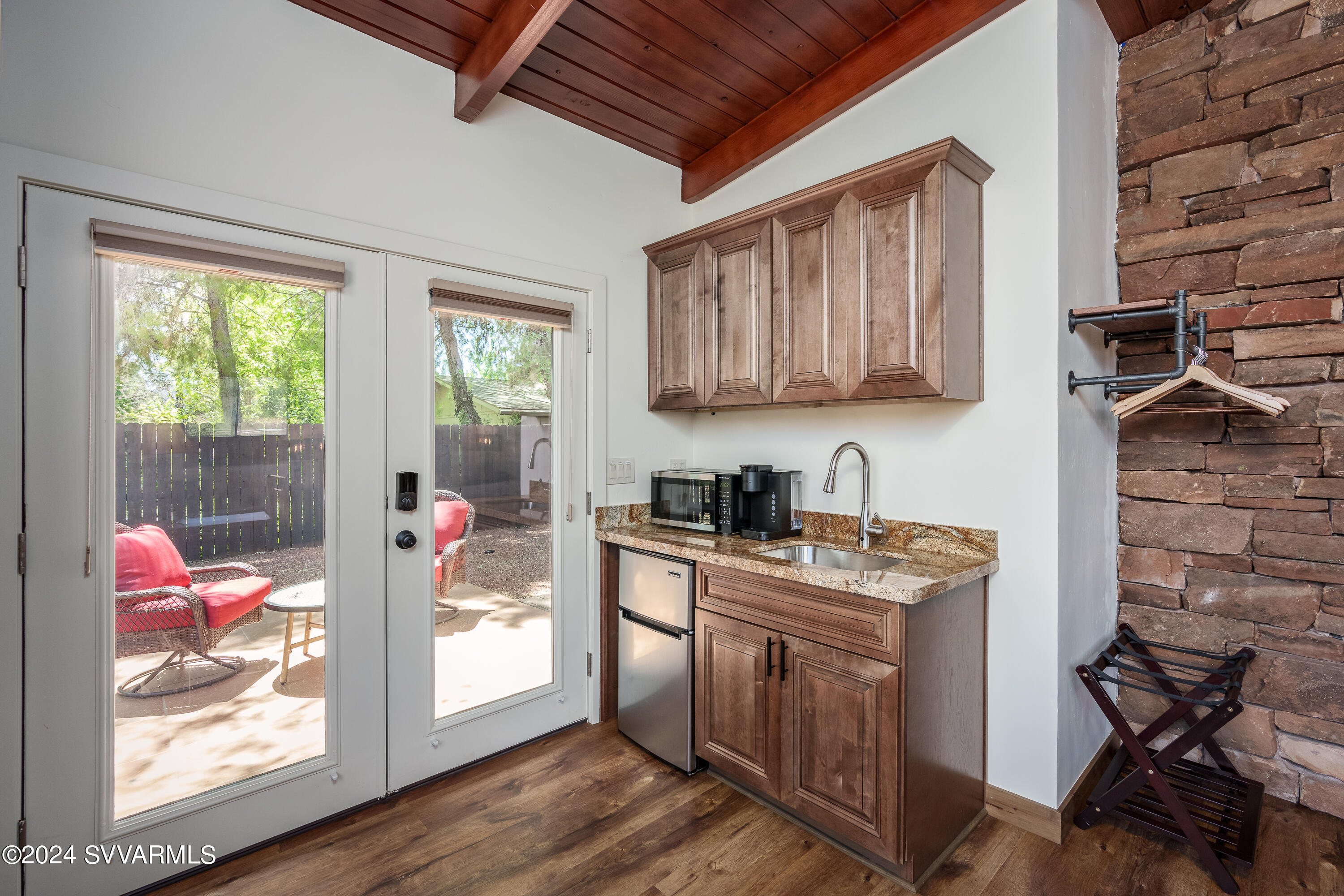 18 Disney Lane, Sedona, Arizona, 86336, United States, 2 Bedrooms Bedrooms, ,2 BathroomsBathrooms,Residential,For Sale,18 Disney Lane,1526365