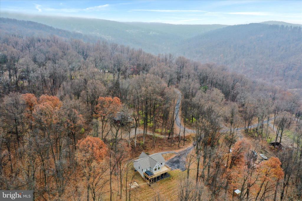 Front Royal, Virginia, 22630, United States, 3 Bedrooms Bedrooms, ,3 BathroomsBathrooms,Residential,For Sale,1996809