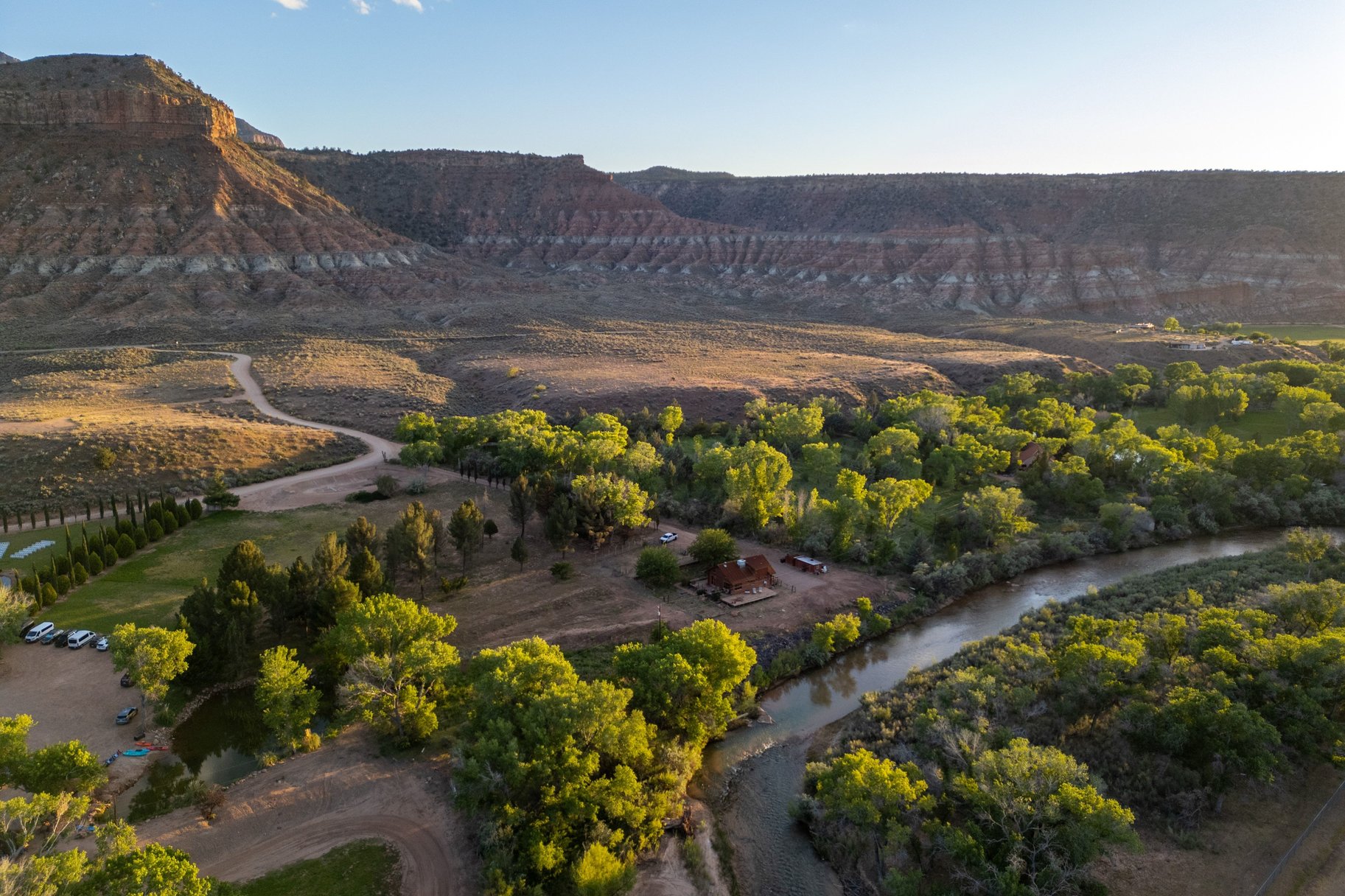  Hidden Oasis Along the River in Rockville, UT - 物件實景