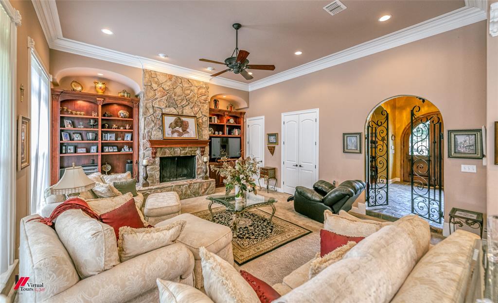 Bossier City, Louisiana, 71111, United States, 3 Bedrooms Bedrooms, ,3 BathroomsBathrooms,Residential,For Sale,1837396