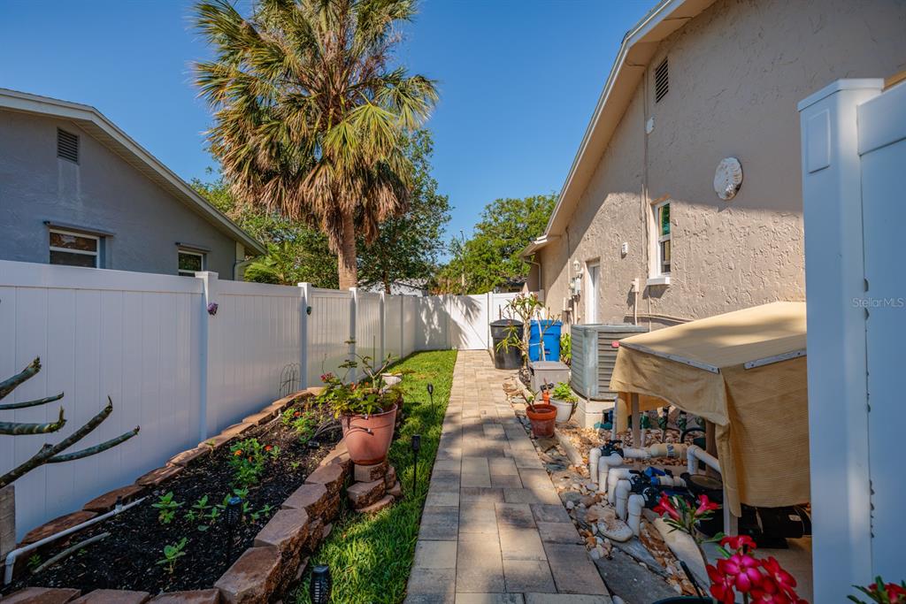 St Petersburg, Florida, 33703, United States, 3 Bedrooms Bedrooms, ,2 BathroomsBathrooms,Residential,For Sale,1770463
