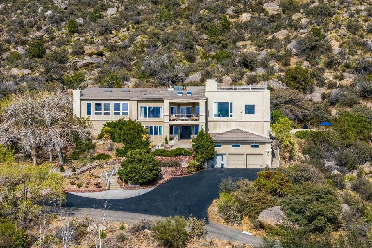Albuquerque, New Mexico, 87122, United States, 4 Bedrooms Bedrooms, ,5 BathroomsBathrooms,Residential,For Sale,1766208