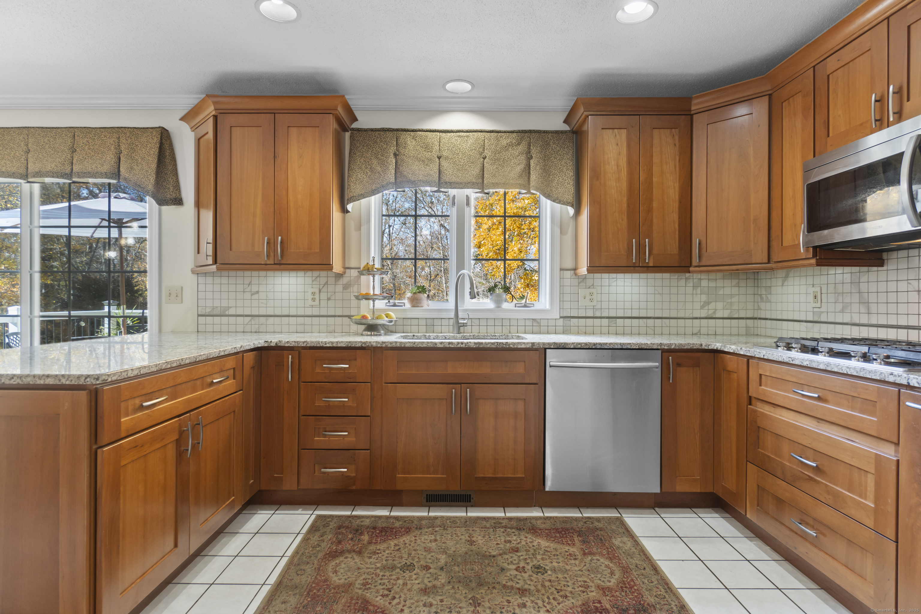 Salem, Connecticut, 06420, United States, 4 Bedrooms Bedrooms, ,3 BathroomsBathrooms,Residential,For Sale,1986048