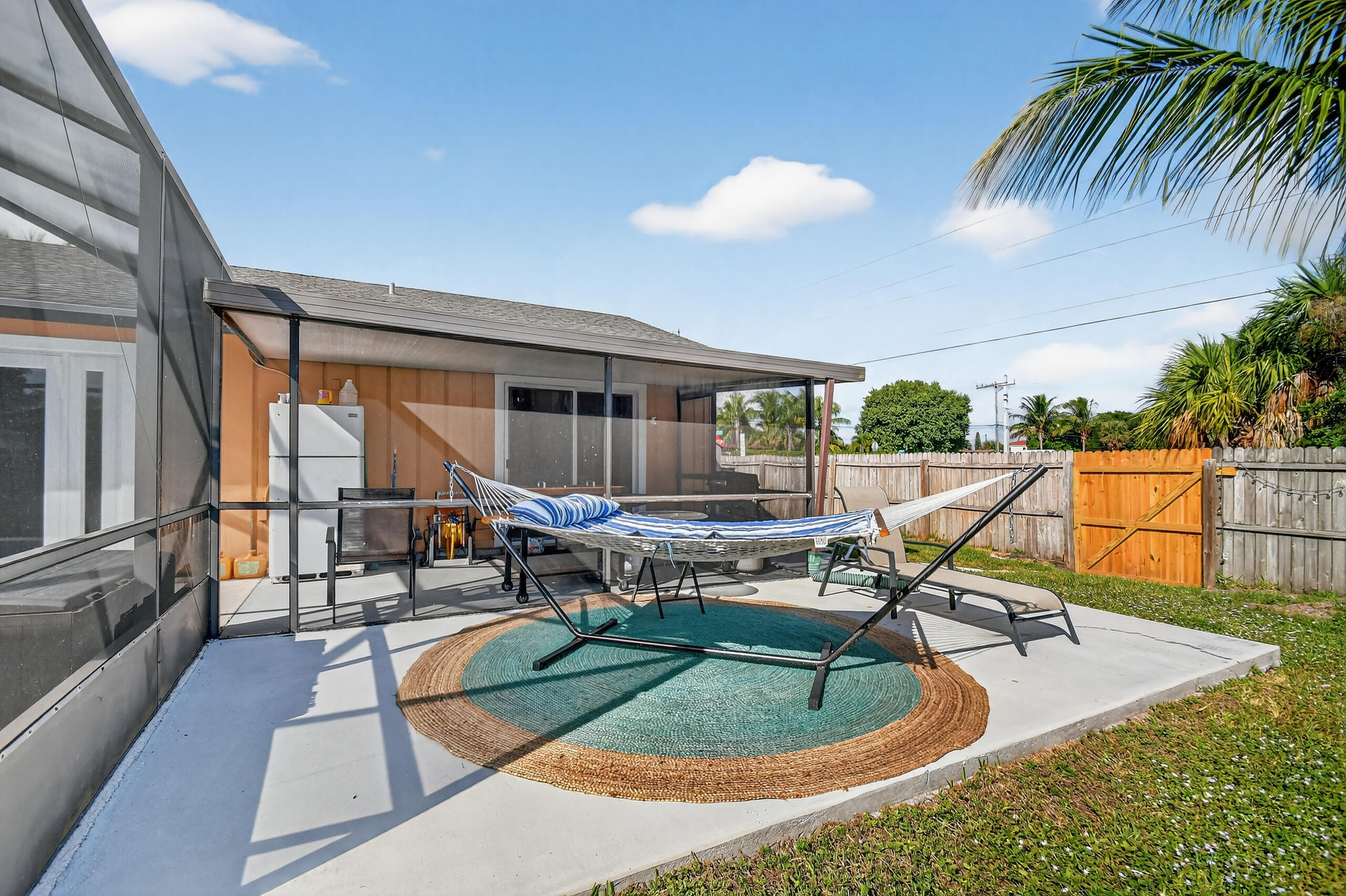 West Palm Beach, Florida, 33406, United States, 3 Bedrooms Bedrooms, ,2 BathroomsBathrooms,Residential,For Sale,1998393