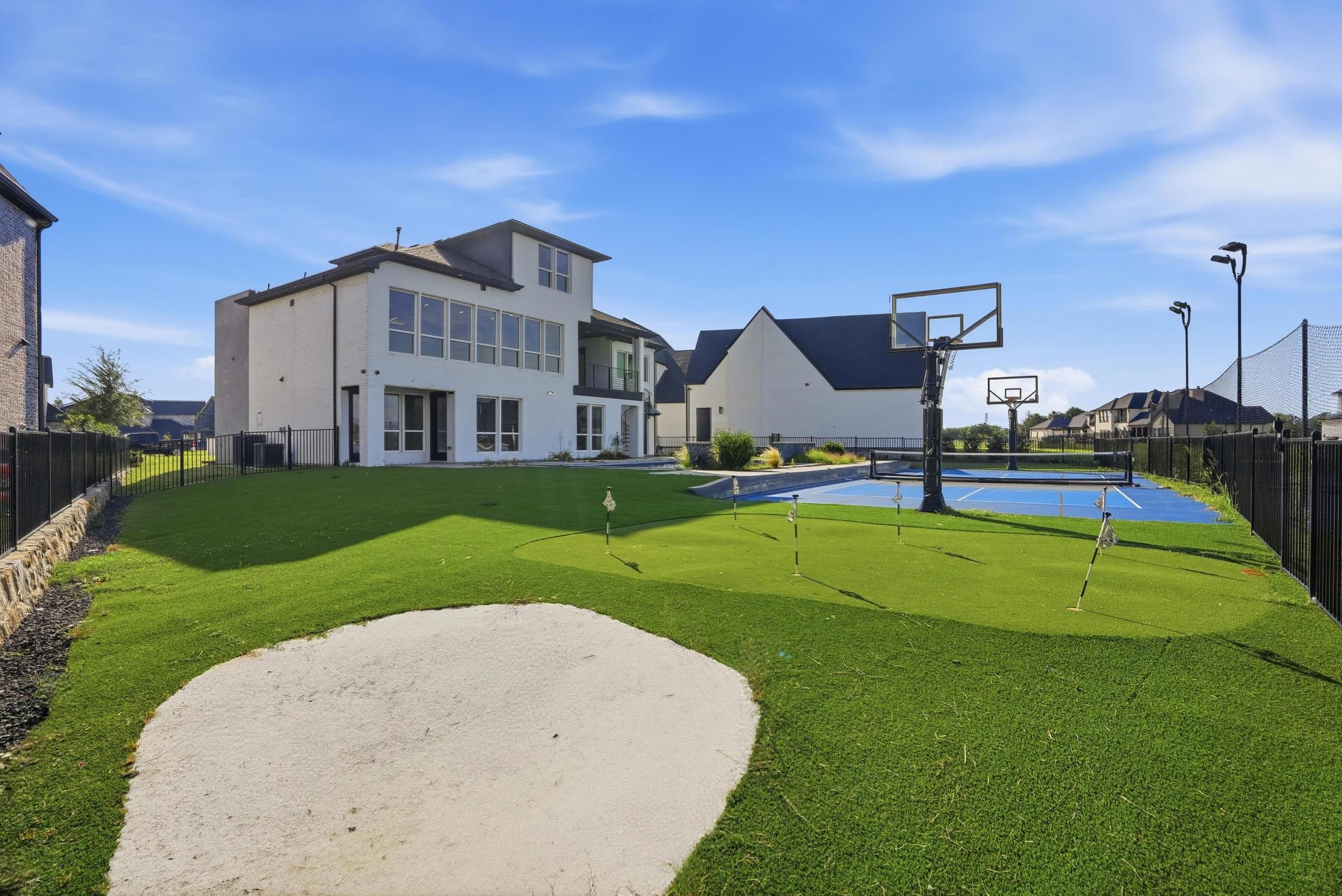 7/5 off Lake Ray Hubbard in Forney with Pool and Pickleball Courts - 物件實景