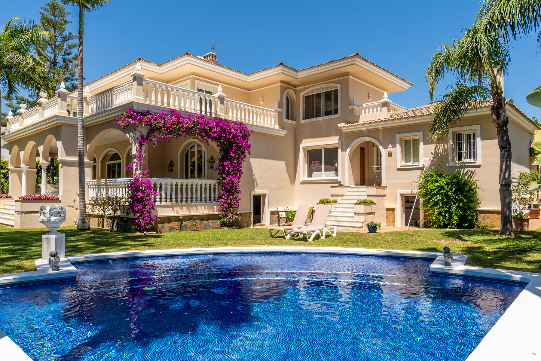  Beachside villa in El Presidente, Estepona - 物件實景