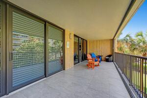 Hillsboro Beach, Florida, 33062, United States, 2 Bedrooms Bedrooms, ,3 BathroomsBathrooms,Residential,For Sale,1975295