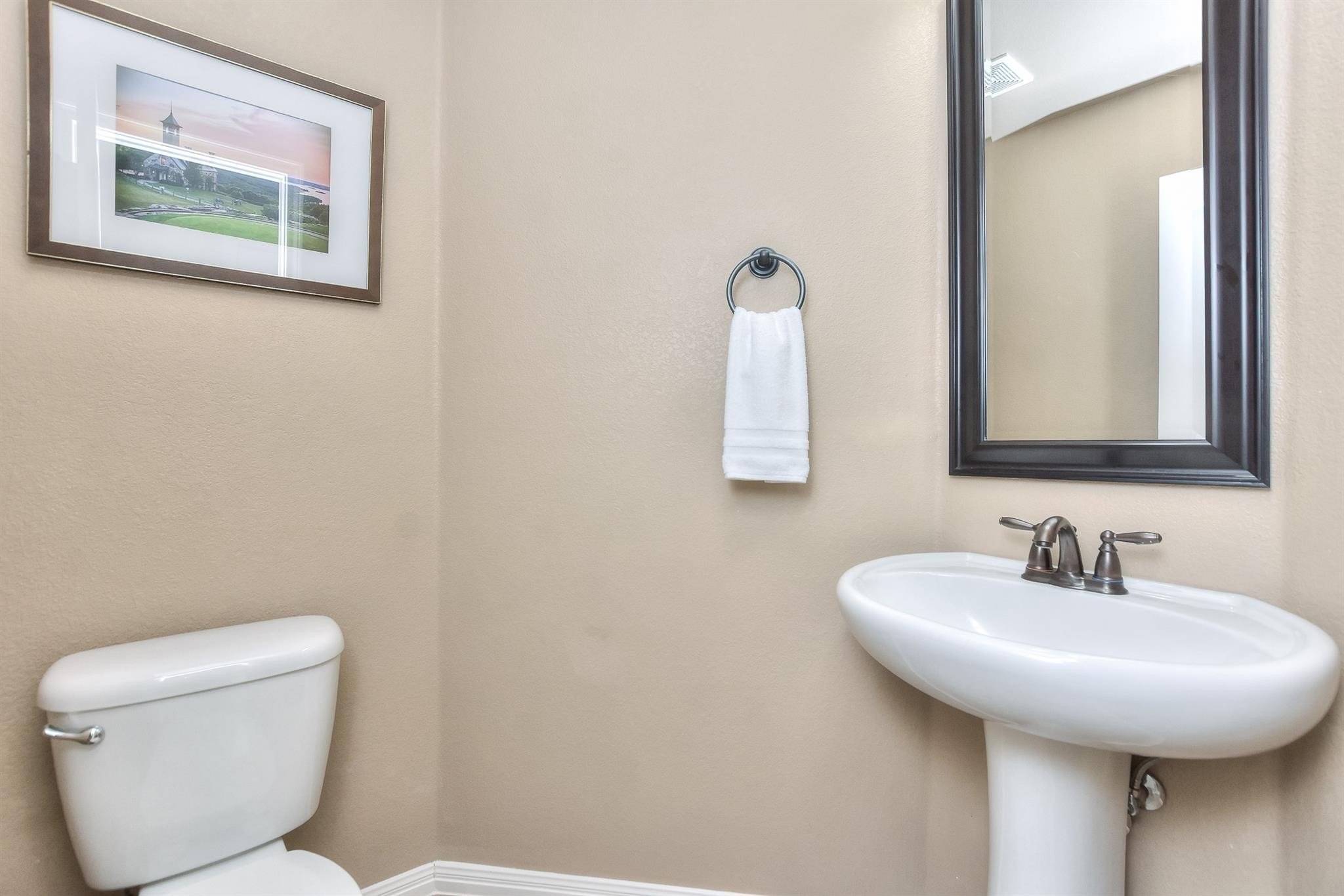 Georgetown, Texas, 78628, United States, 4 Bedrooms Bedrooms, ,3 BathroomsBathrooms,Residential,For Sale,1980870