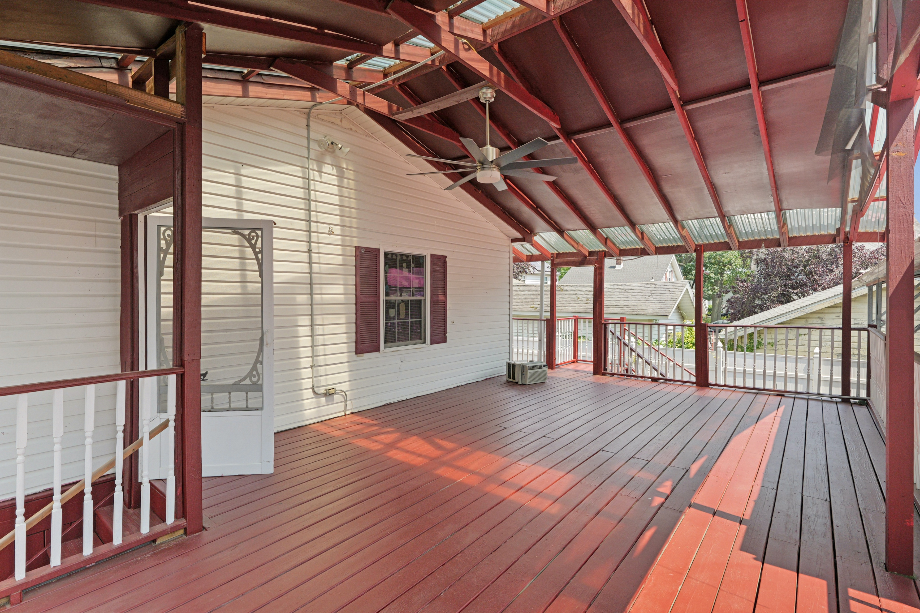 Maplewood, New Jersey, 07040, United States, 4 Bedrooms Bedrooms, ,5 BathroomsBathrooms,Residential,For Sale,1976450