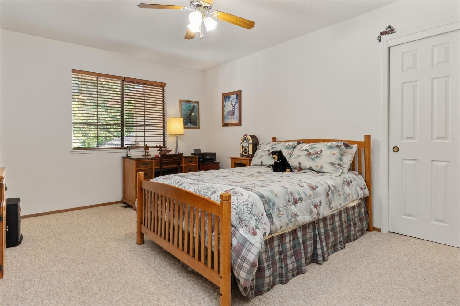 Angels Camp, California, 95222, United States, 3 Bedrooms Bedrooms, ,2 BathroomsBathrooms,Residential,For Sale,1881530