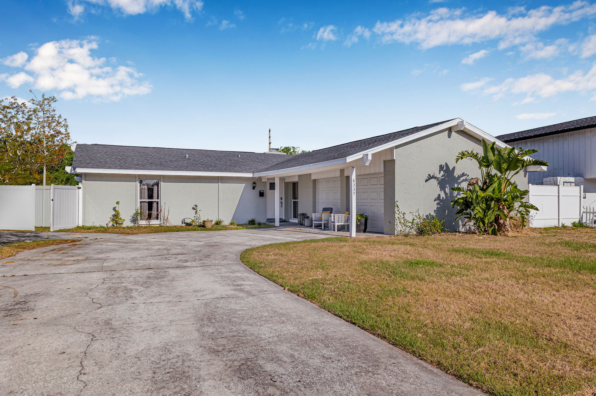Tampa, Florida, 33615, United States, 3 Bedrooms Bedrooms, ,2 BathroomsBathrooms,Residential,For Sale,1942959