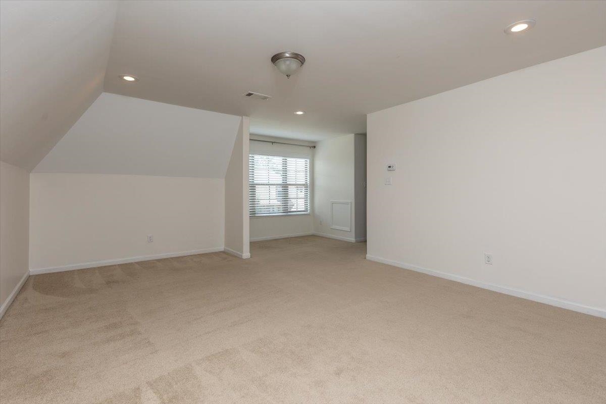 Collierville, Tennessee, 38017, United States, 4 Bedrooms Bedrooms, ,3 BathroomsBathrooms,Residential,For Sale,1907288