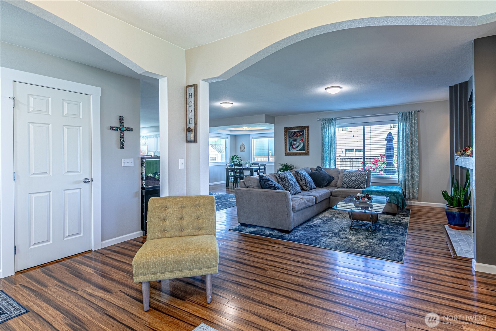 Tacoma, Washington, 98445, United States, 3 Bedrooms Bedrooms, ,3 BathroomsBathrooms,Residential,For Sale,1857304