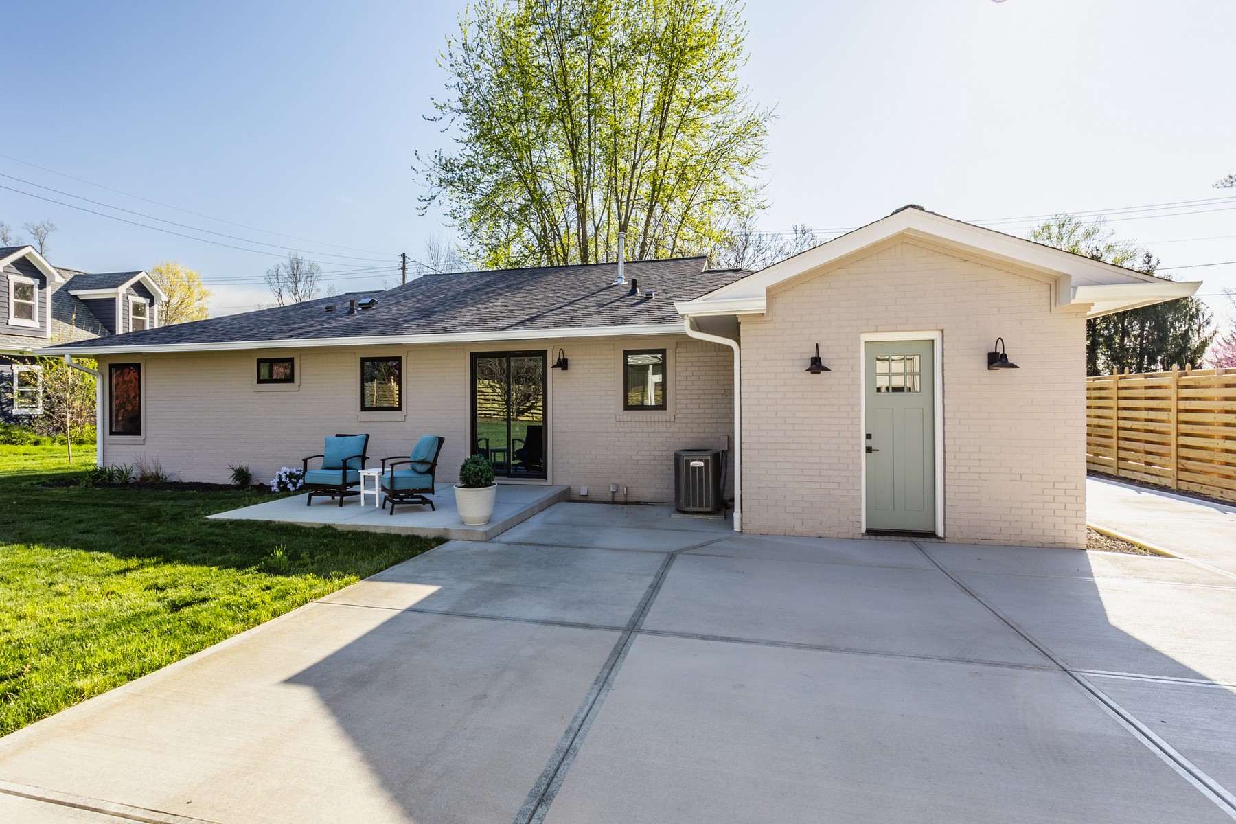  Completely Renovated and Updated Zionsville Ranch - 物件實景