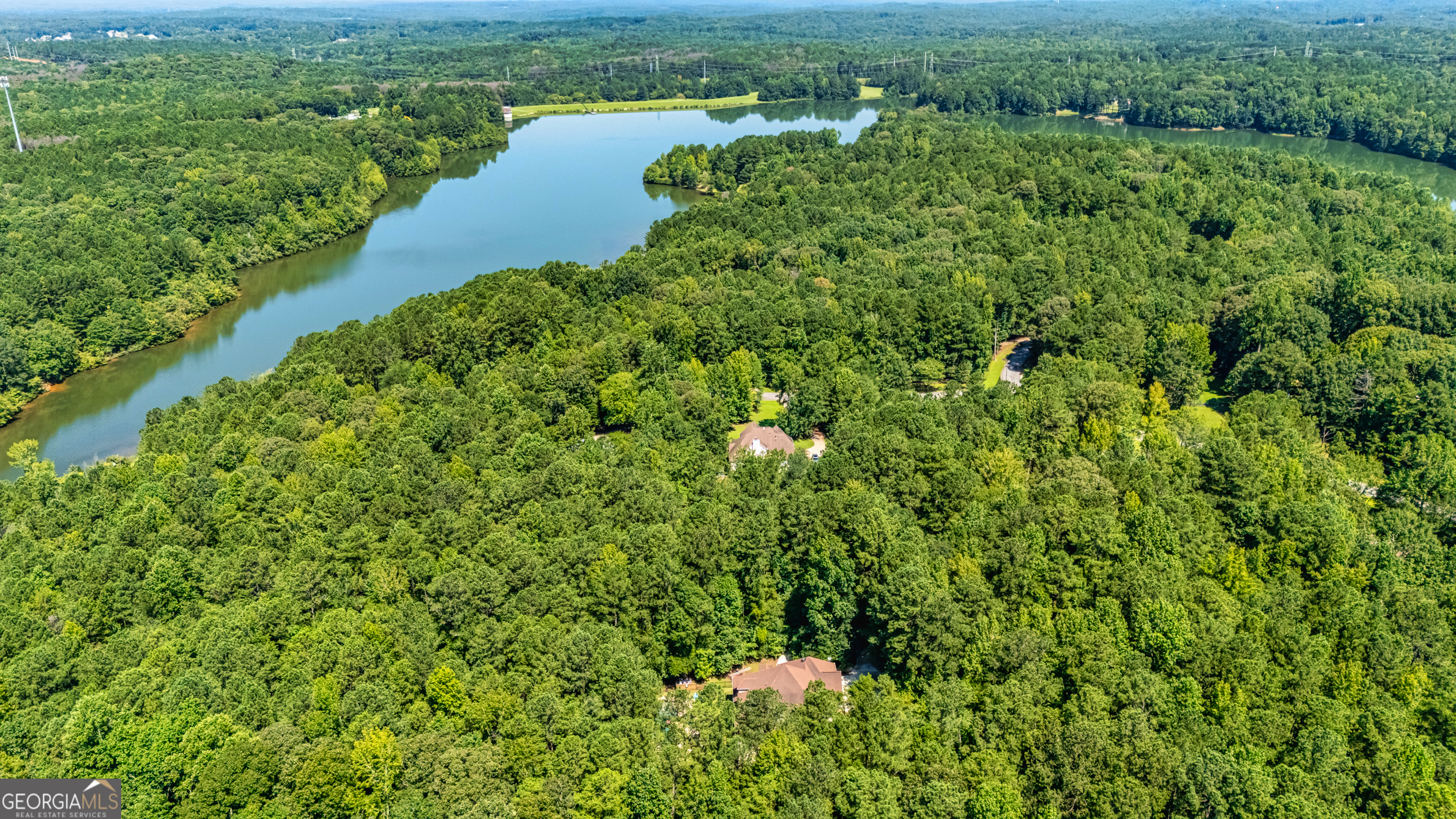 Newnan, Georgia, 30263, United States, 4 Bedrooms Bedrooms, ,5 BathroomsBathrooms,Residential,For Sale,1932602