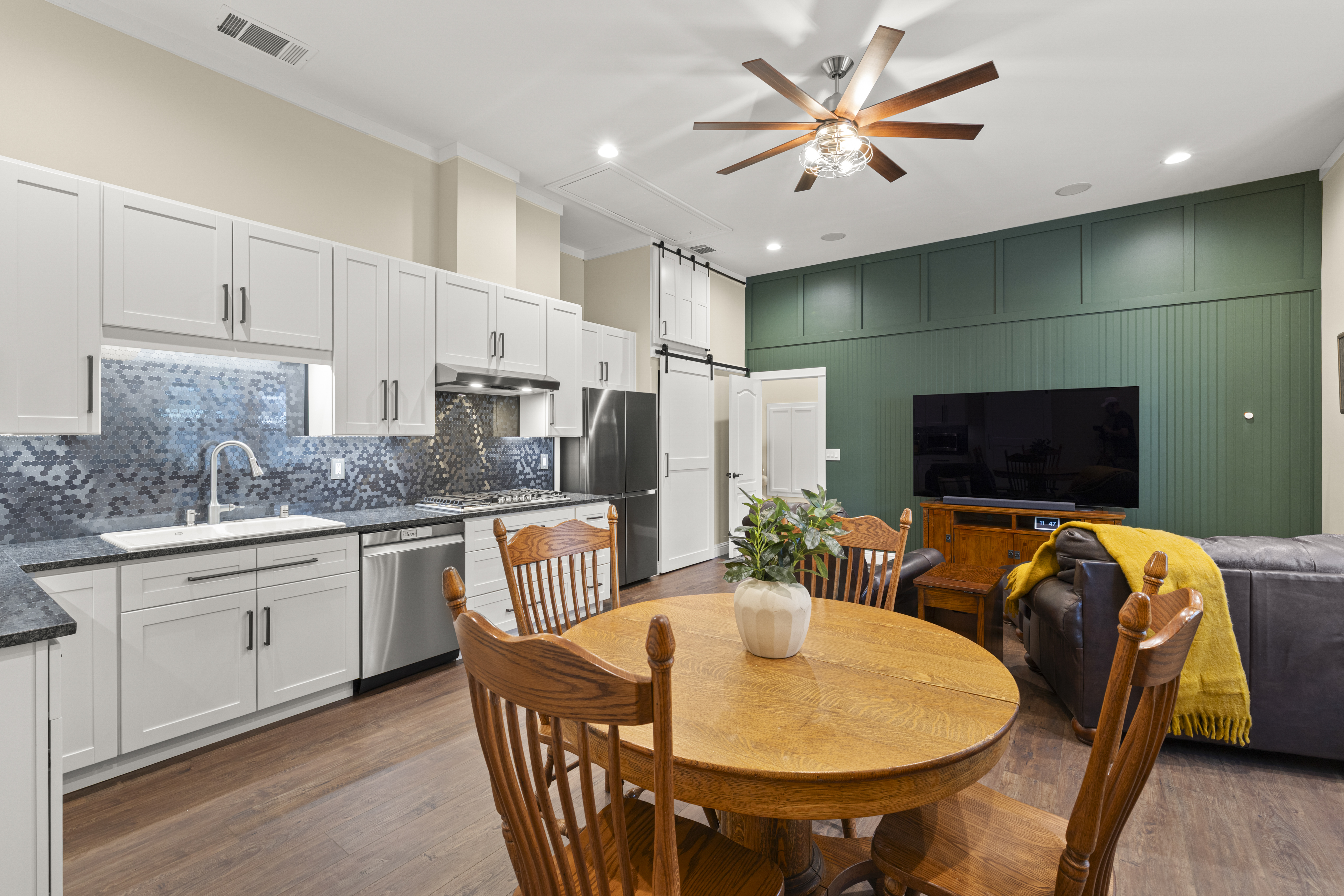 5101 Embassy Lane, Fair Oaks, CA 95628 - 物件實景