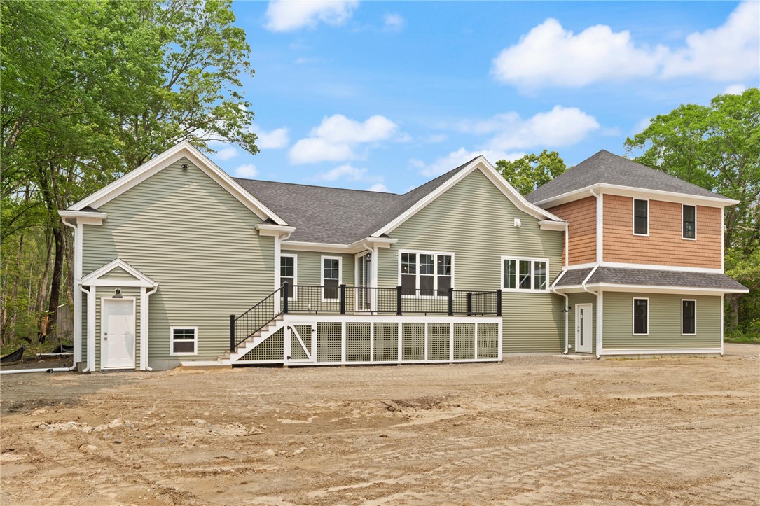 Johnston, Rhode Island, 02919, United States, 3 Bedrooms Bedrooms, ,3 BathroomsBathrooms,Residential,For Sale,1939389