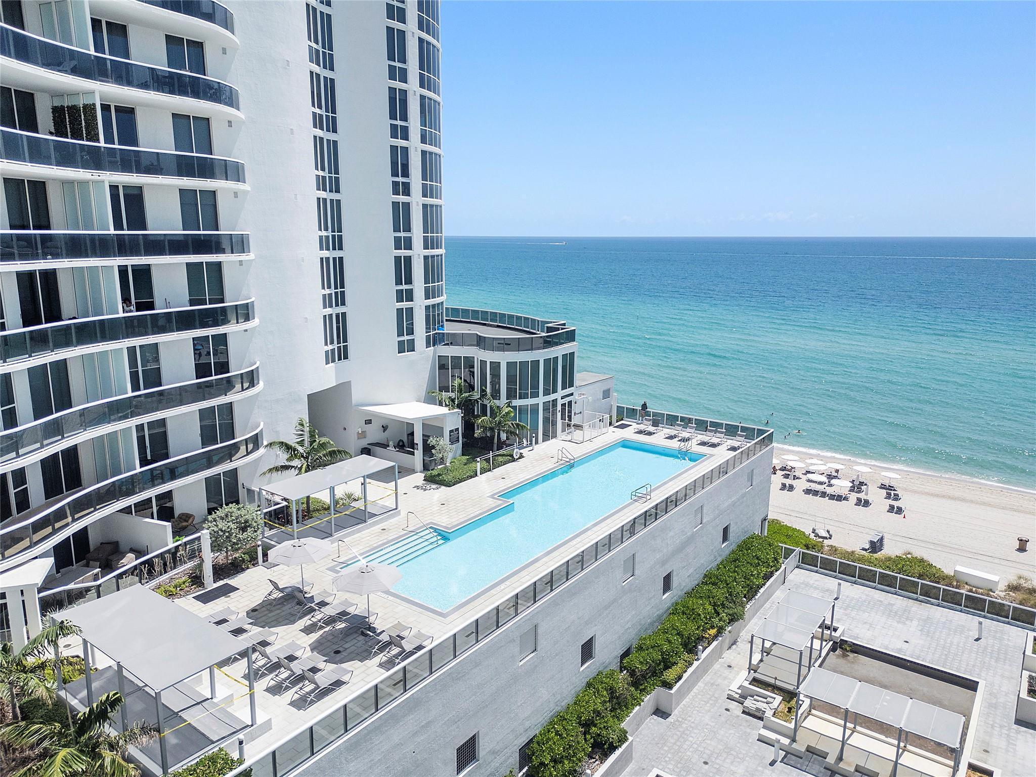 Sunny Isles Beach, Florida, 33160, United States, 3 Bedrooms Bedrooms, ,4 BathroomsBathrooms,Residential,For Sale,1824063