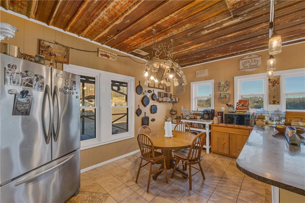 Jasper, Georgia, 30143, United States, 4 Bedrooms Bedrooms, ,2 BathroomsBathrooms,Residential,For Sale,1982973