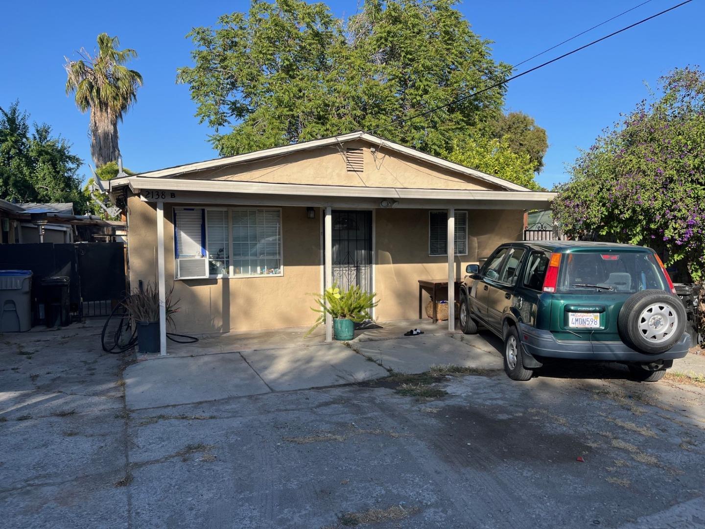 San Jose, California, 95116, United States, 4 Bedrooms Bedrooms, ,2 BathroomsBathrooms,Residential,For Sale,1794588