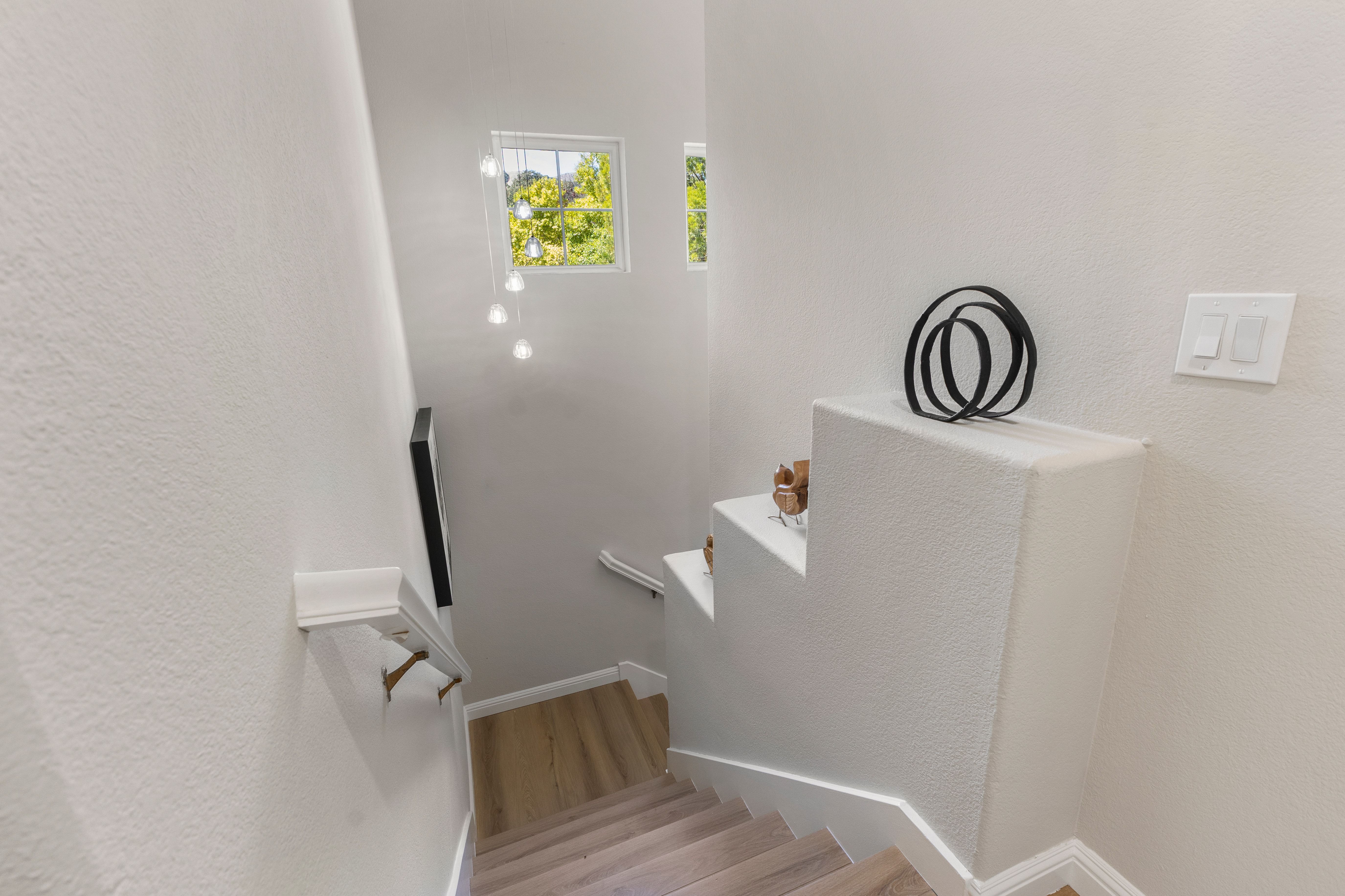  Move-In Ready San Ramon Townhome with Modern Updates - 物件實景