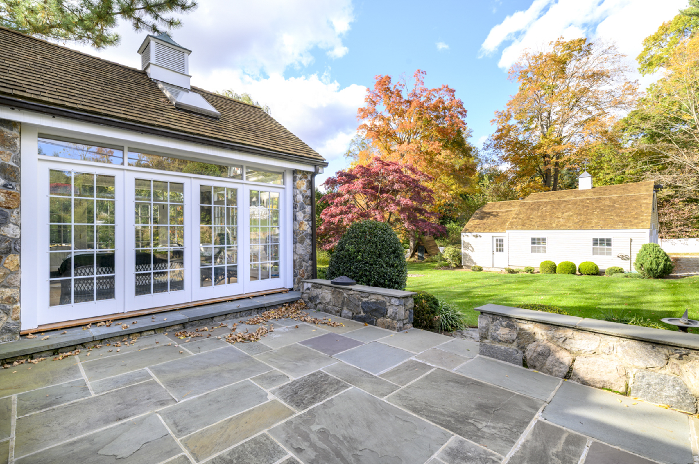  Timeless Colonial in Brookside - 物件實景