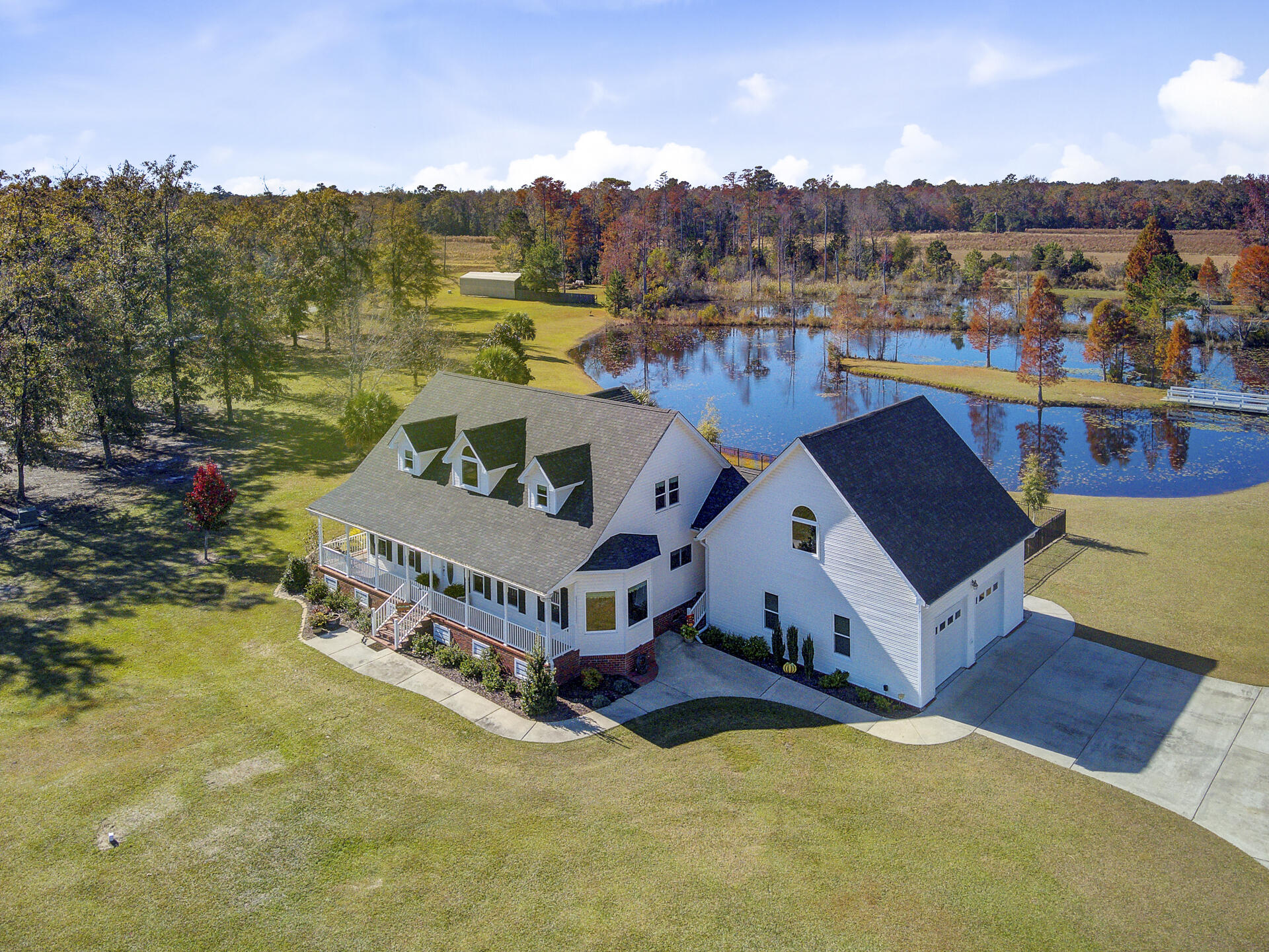 Cross, South Carolina, 29436, United States, 4 Bedrooms Bedrooms, ,3 BathroomsBathrooms,Residential,For Sale,1992832