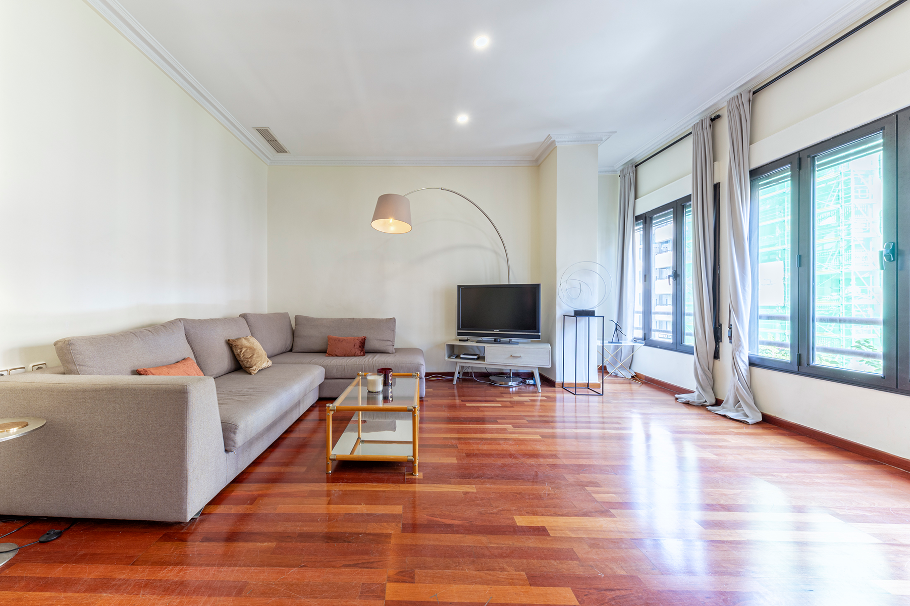  Spacious apartment in the center of Alicante. - 物件實景