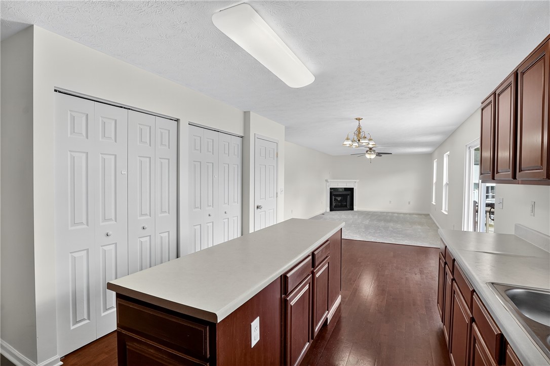 Richland, Pennsylvania, 15044, United States, 4 Bedrooms Bedrooms, ,4 BathroomsBathrooms,Residential,For Sale,1932266