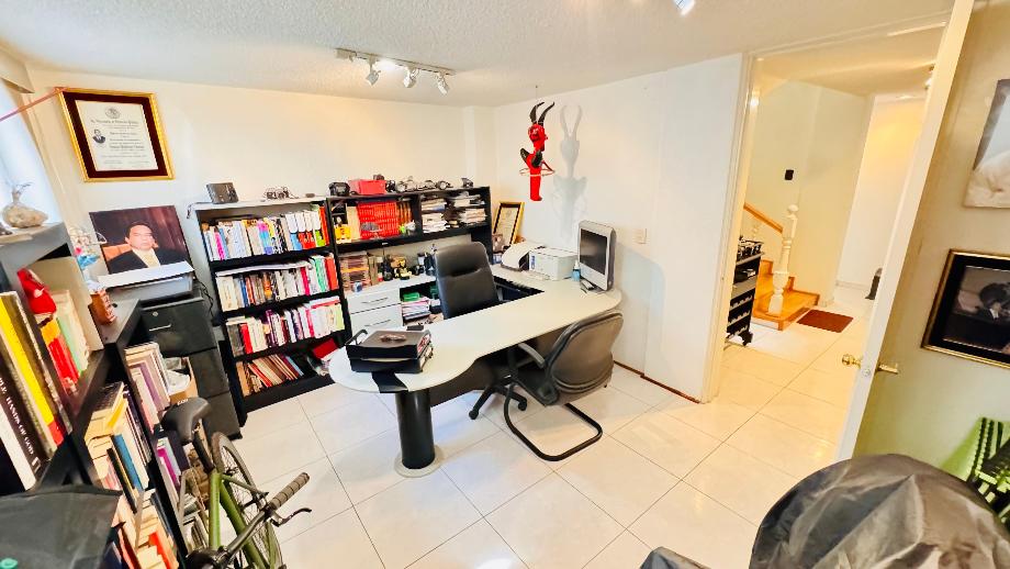 Tlalpan, Ciudad de México, 14620, Mexico, 3 Bedrooms Bedrooms, ,3 BathroomsBathrooms,Residential,For Sale,1692642