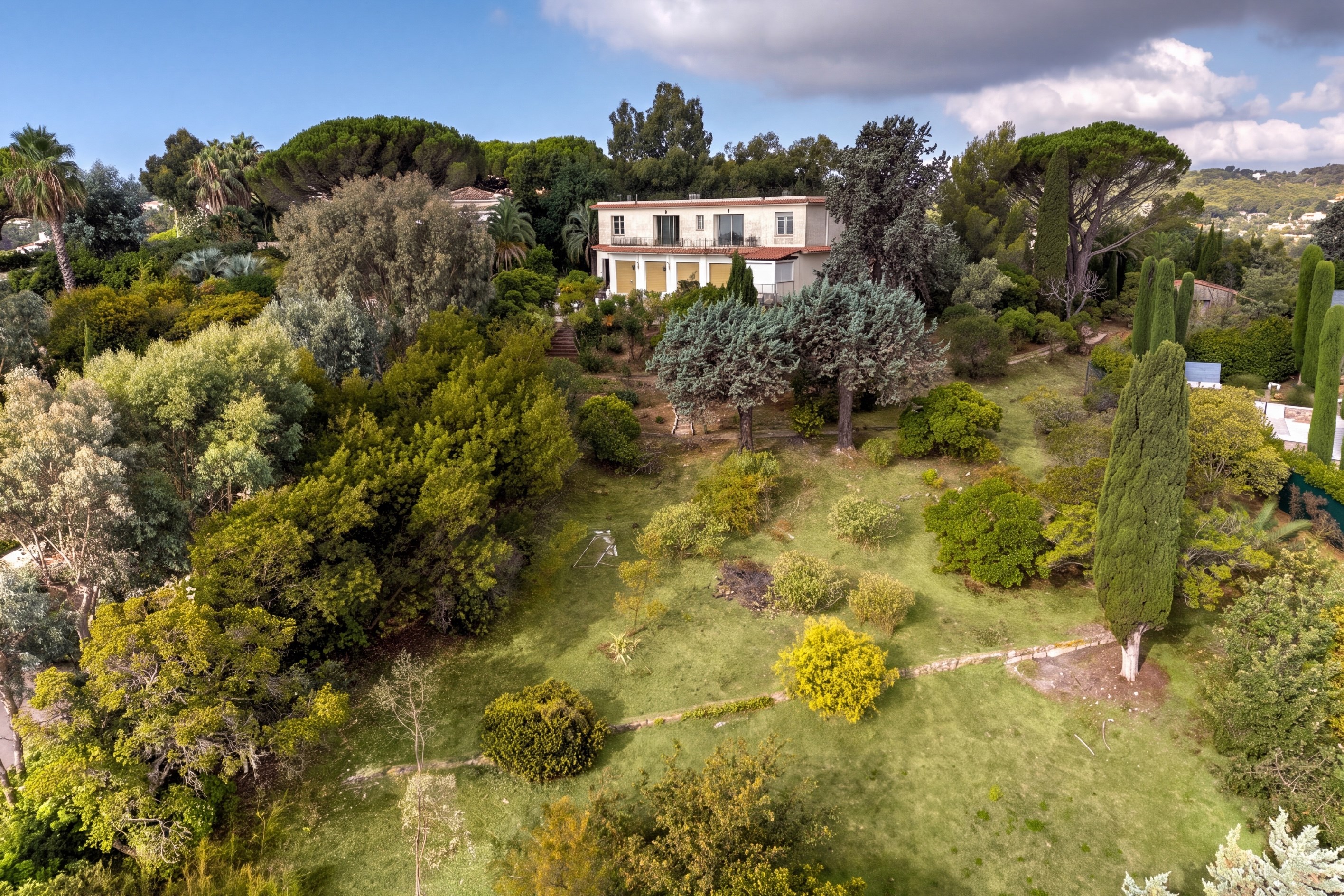  Super Cannes, 6,071 sqm of land with cleared permit for two contemporary sea vi… - 物件實景