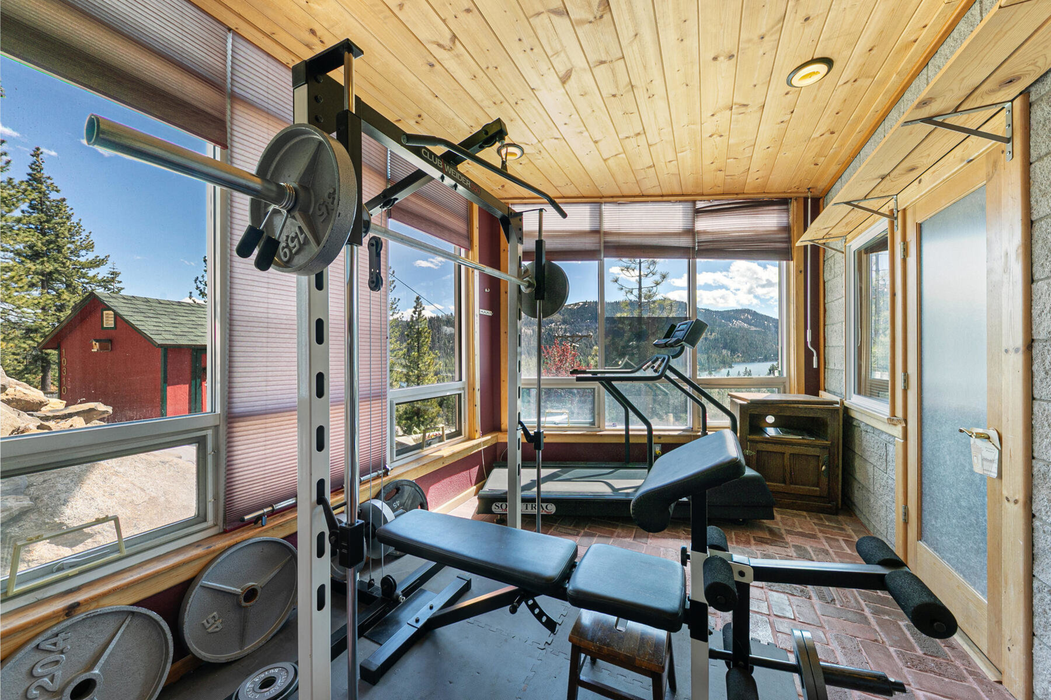  Panoramic Donner Lake and Mountain Views - 物件實景
