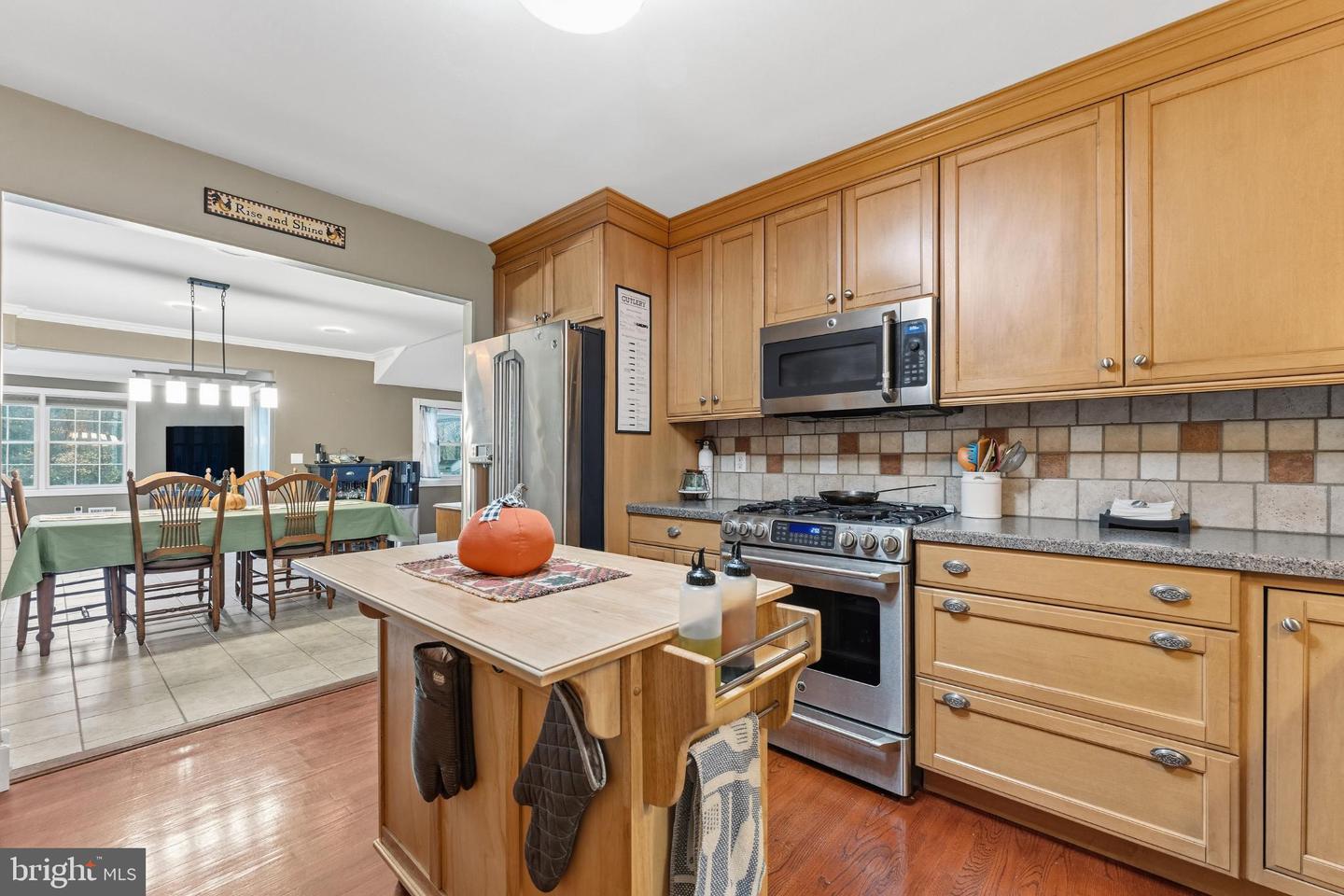 Robbinsville, New Jersey, 08691, United States, 4 Bedrooms Bedrooms, ,2 BathroomsBathrooms,Residential,For Sale,1990935