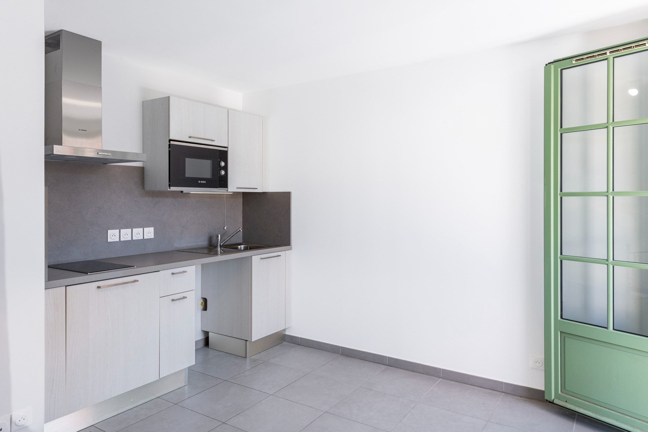  Nice Port, studio with balcony on the penultimate floor of a 2020 residence - 物件實景