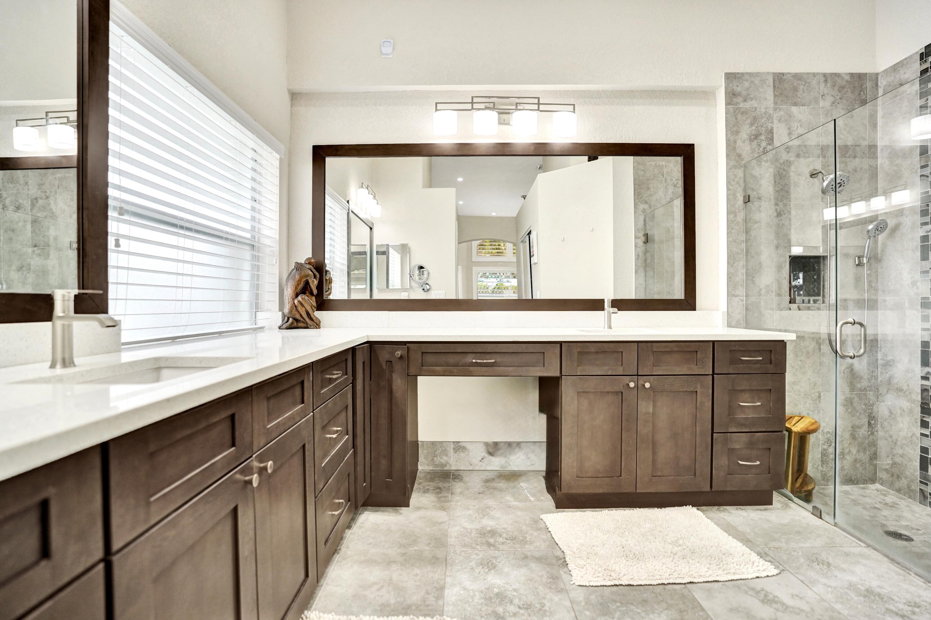 Lake Worth, Florida, 33463, United States, 3 Bedrooms Bedrooms, ,3 BathroomsBathrooms,Residential,For Sale,1905874