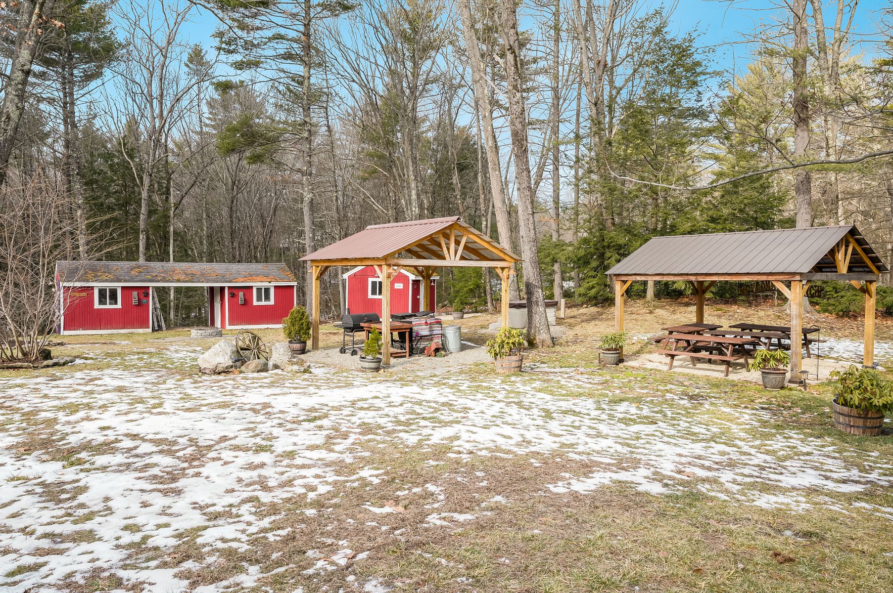  417 Candia Road - 物件實景