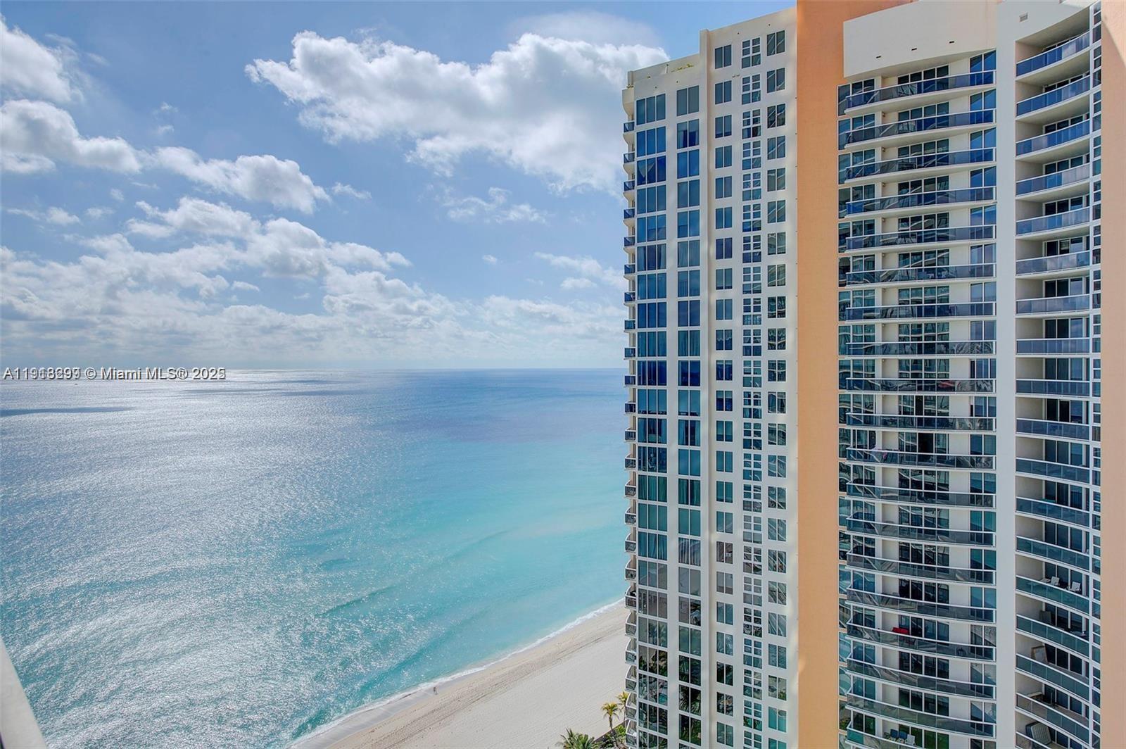 Sunny Isles Beach, Florida, 33160, United States, 2 Bedrooms Bedrooms, ,2 BathroomsBathrooms,Residential,For Sale,1996816