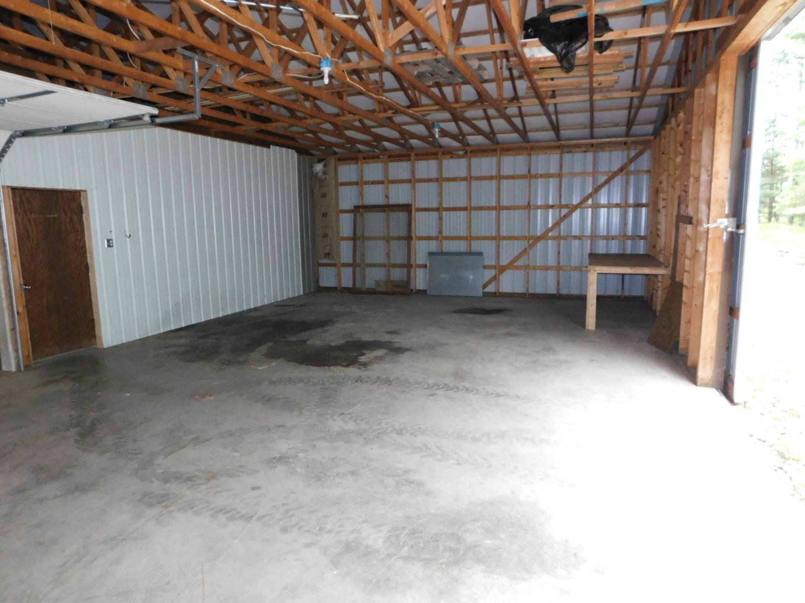 Tomahawk, Wisconsin, 54487, United States, 2 Bedrooms Bedrooms, ,2 BathroomsBathrooms,Residential,For Sale,1923926