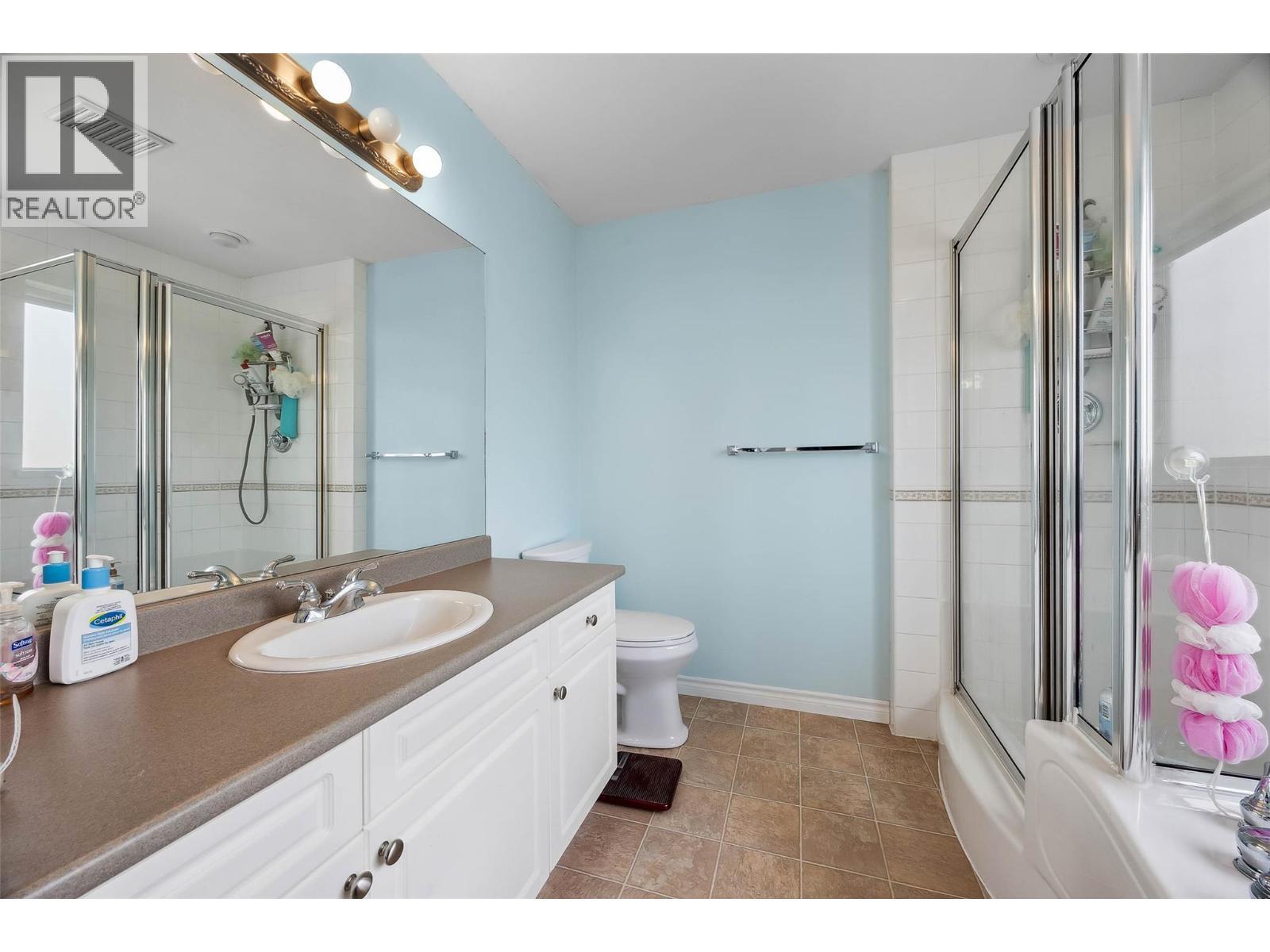 KAMLOOPS, British Columbia, V1S 1X9, CA, 4 Bedrooms Bedrooms, ,2 BathroomsBathrooms,Residential,For Sale,1950307