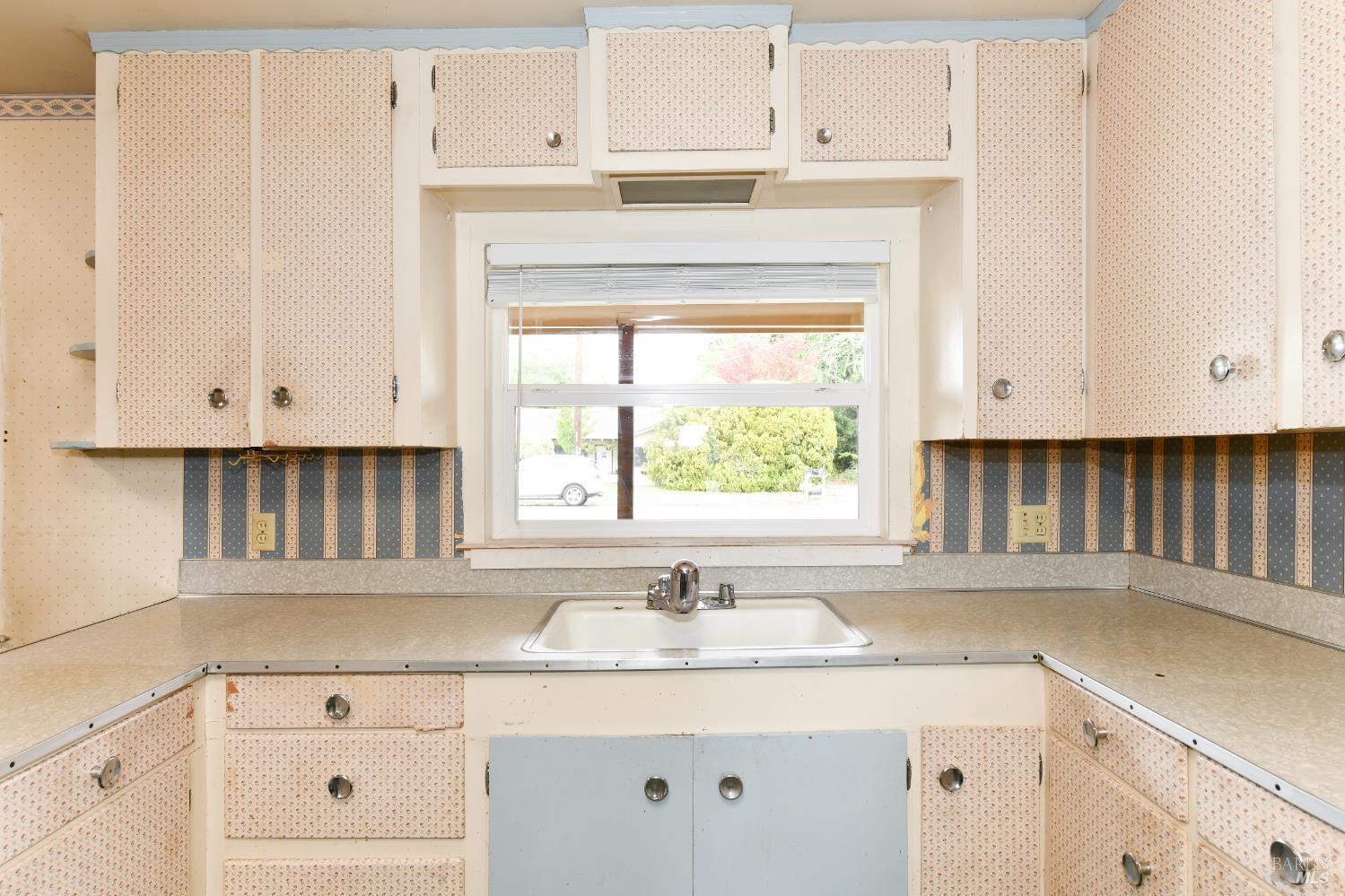 Napa, California, 94558, United States, 3 Bedrooms Bedrooms, ,1 BathroomBathrooms,Residential,For Sale,1988098