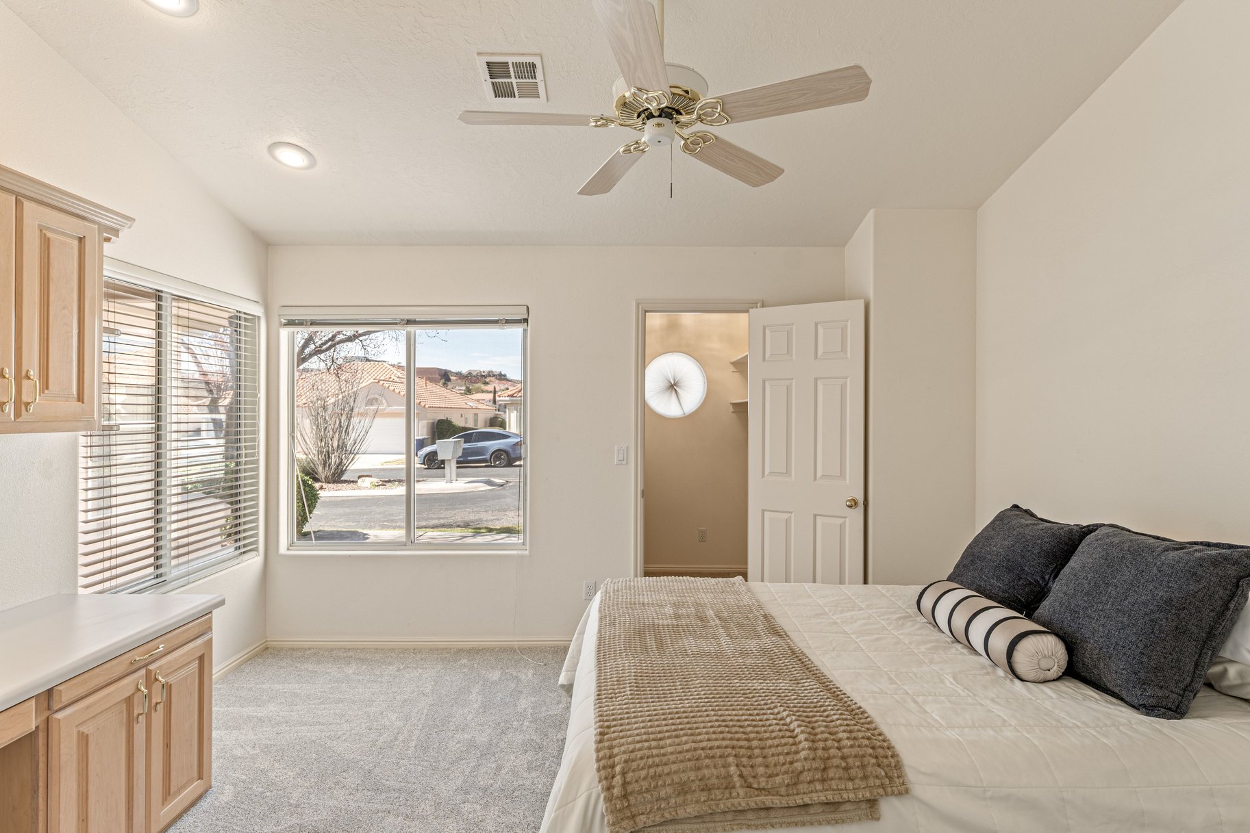  Low-Maintenance Living in a Prime Green Springs Location - 物件實景