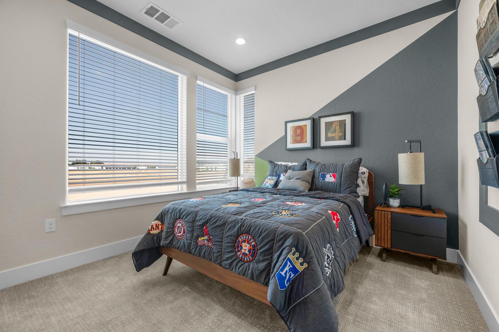 Tulare, California, 93274, United States, 3 Bedrooms Bedrooms, ,3 BathroomsBathrooms,Residential,For Sale,1860866