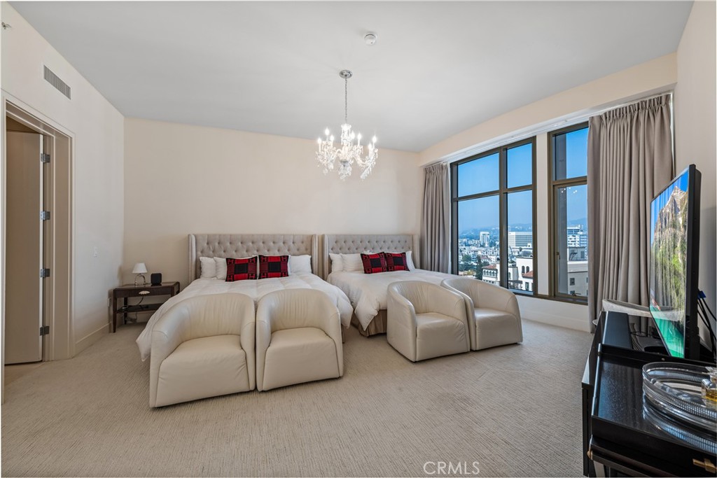 Los Angeles, California, 90024, United States, 2 Bedrooms Bedrooms, ,3 BathroomsBathrooms,Residential,For Sale,1829595