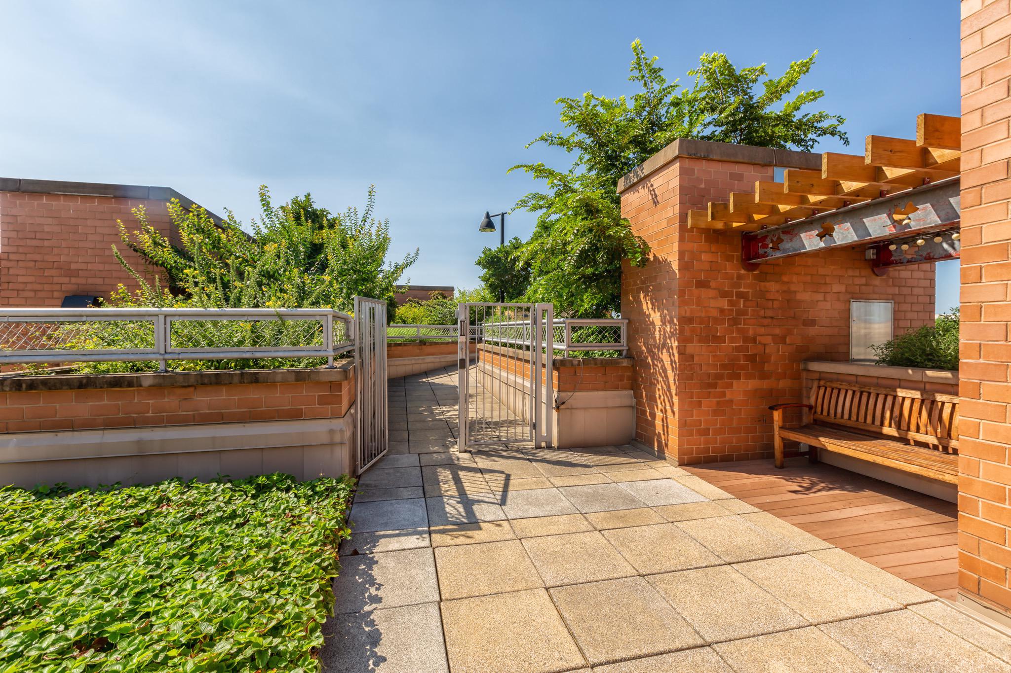  616 E E Street NW, Washington, DC, 20004 - 物件實景
